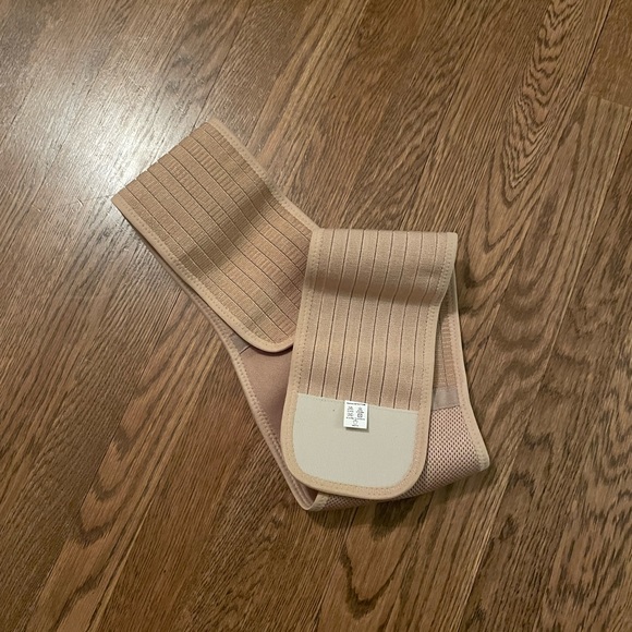 Jill and Joey maternity belt - Picture 5 of 10